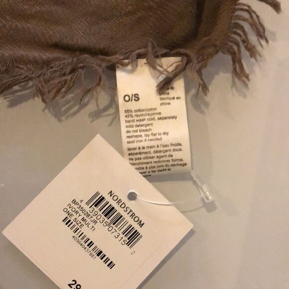 NWT BP Ivory Multicolored Fringe Scarf - Picture 5 of 5